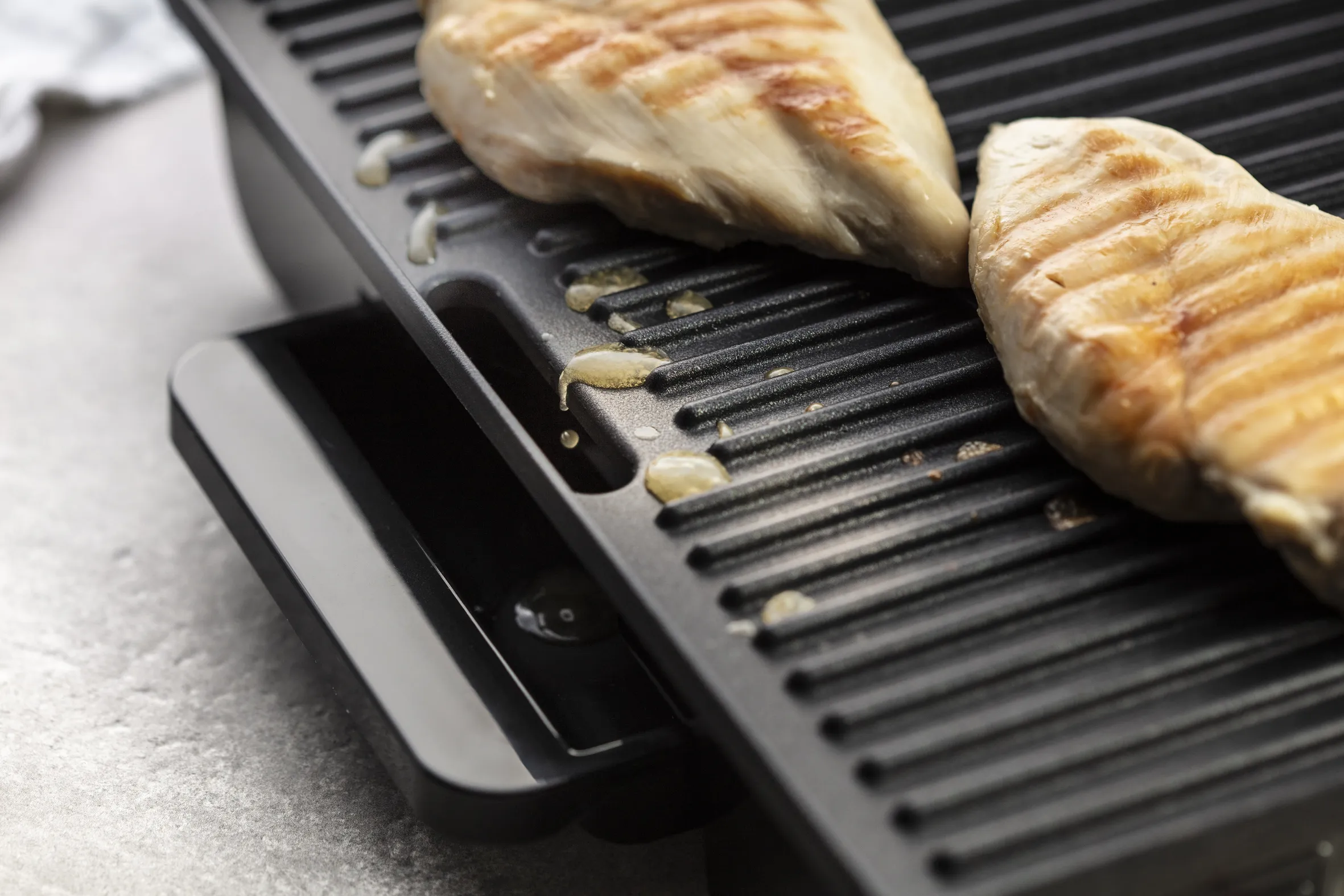 Tefal Inicio Adjust Panini Grill GC242D